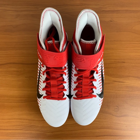 Nike Alpha Menace Pro 2 Mid Football Cleats - Picture 4 of 13